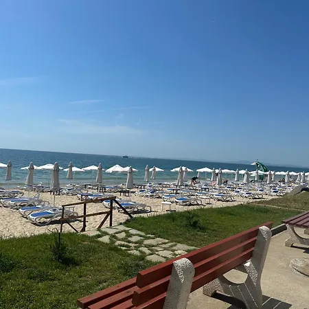 Oazis Cozy Appartement Ravda