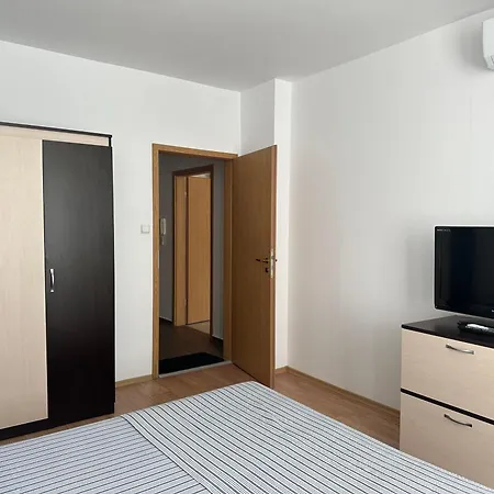 Oazis Cozy Apartman Ravda