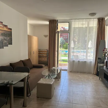 Oazis Cozy דירה