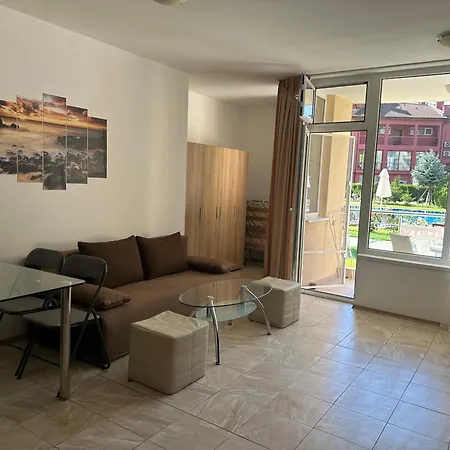 Oazis Cozy דירה